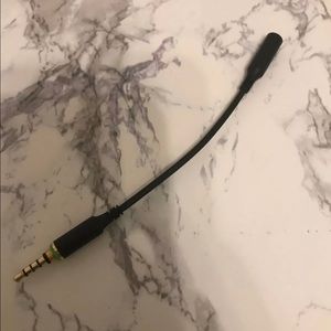 Life proof headphone adapter